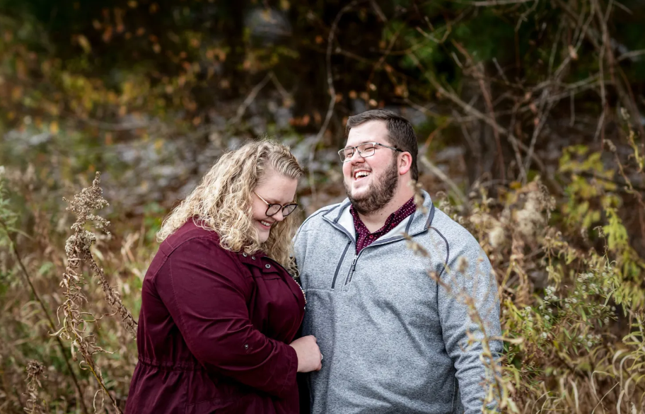 FALL ENGAGEMENT SESSION AT CASSELL HOLLOW FARM · VIROQUA WI ENGAGEMENT SESSION
